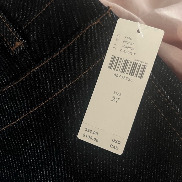 Maeve Collette - Picture 3 of 3